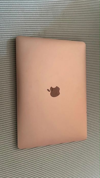 Macbook Air M1 13,6”