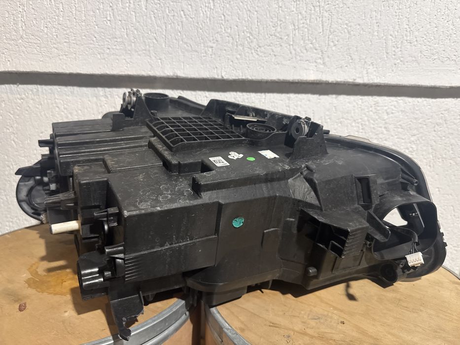 Far bmw x1 F48 x2 f49 Full LED dreapta
