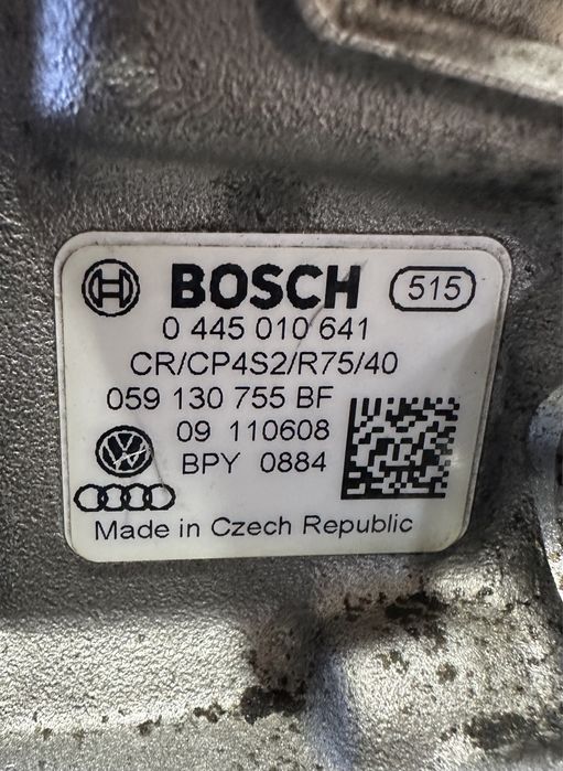 Pompa inalta Audi A4 A5 A6 A7 A8 Q5 Q7 : 059130755BF