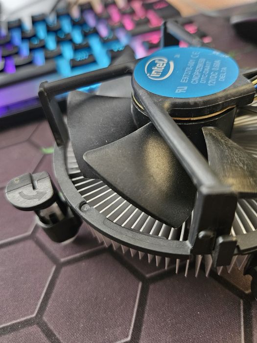 Intel Core I3 4170+Cooler Stock