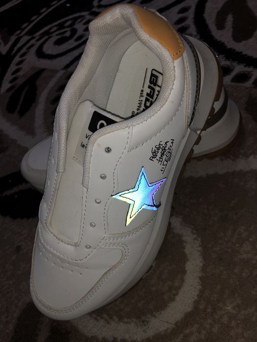 кроссовки, размер 37