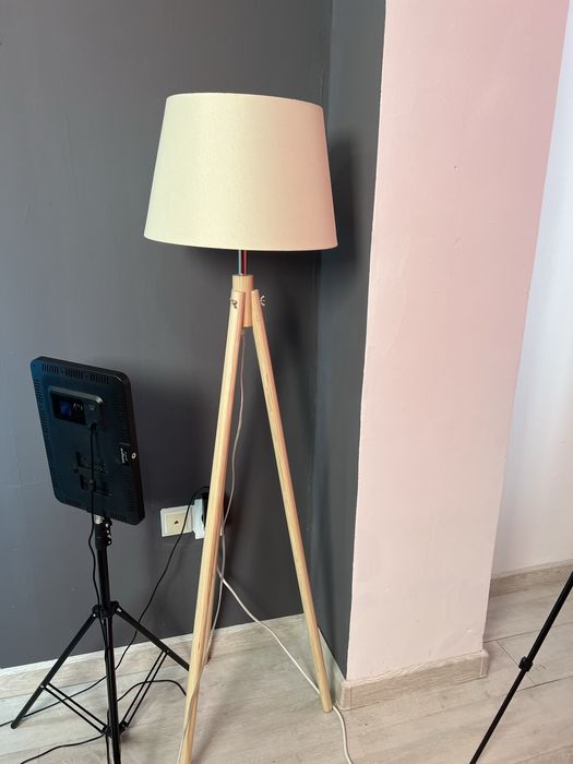 Осындай светелник бар жаксы куиде уиге немесе фото студияга арналган