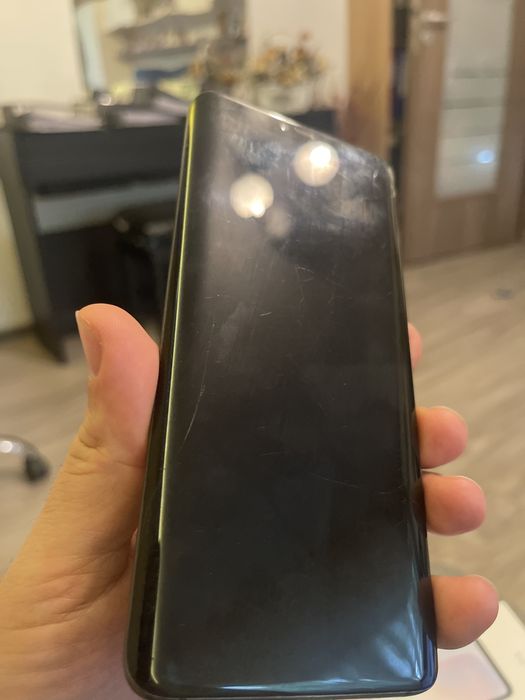 Vand telefon Huawei Mate 20 Pro