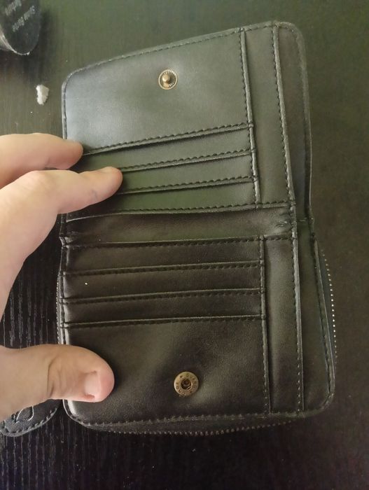 Продавам три доста хубави използвани протпонета