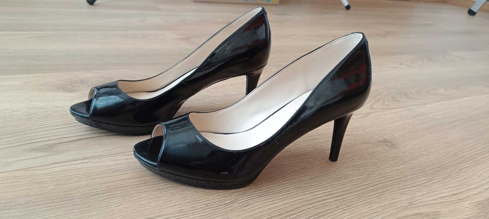 Nine West лачени обувки