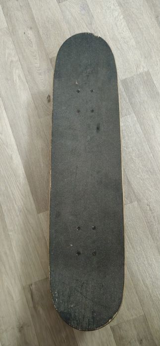 продам скейтборд