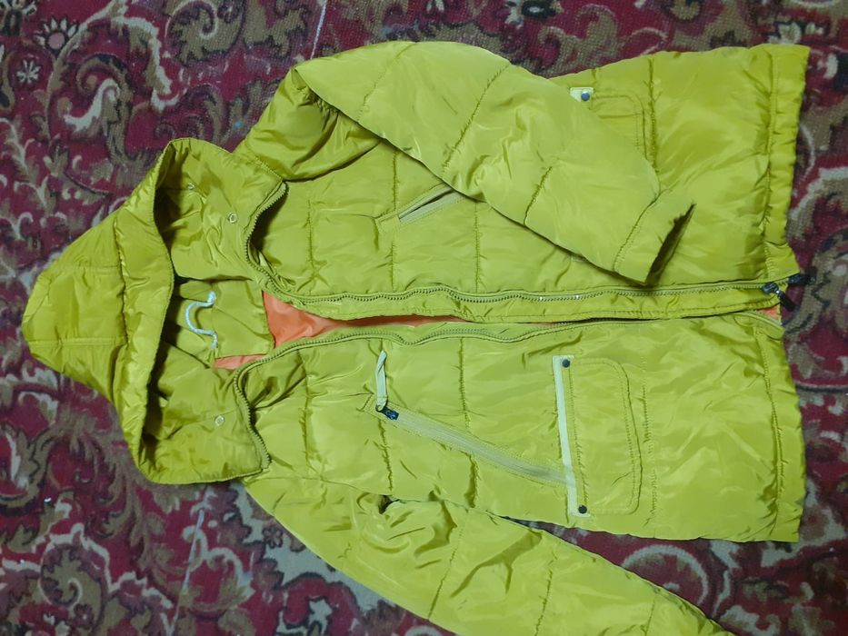 Куртка на девочку  11-12 лет ВЕСНА