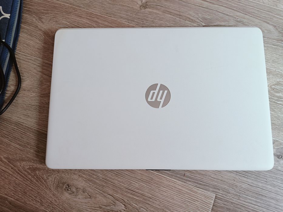 HP ноутбук, AMD A6, 4 ГБ RAM, 1 ТБ.