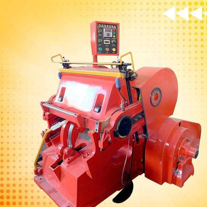 Срочно продается оборудование стаканчиков и пластиковой посуды