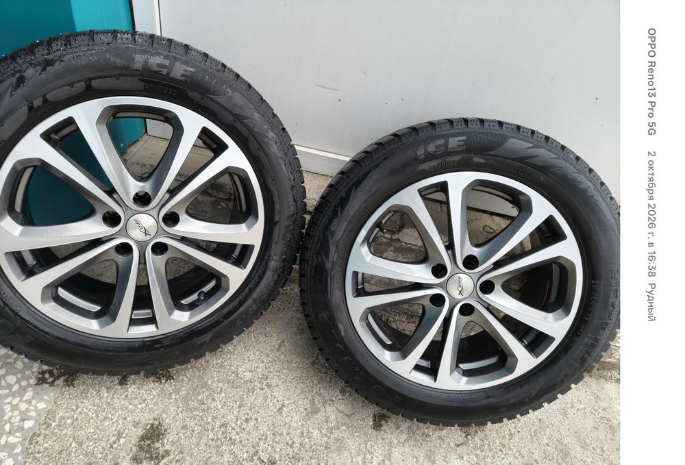 Продаются шины с дисками Formula ICE 215/60/17.