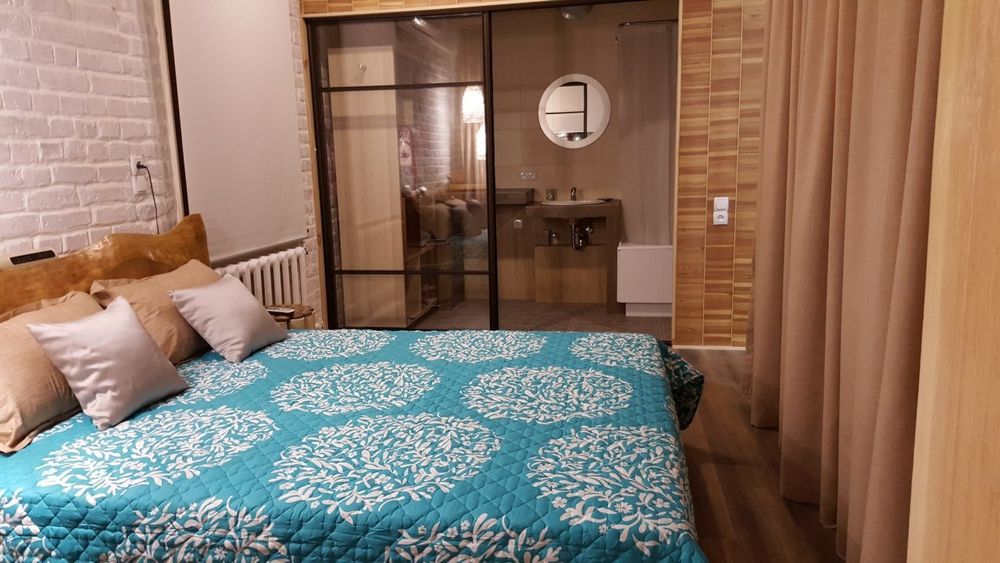 Сдаю квартиру посуточно м.Ойбек. Чисто, конфиденциаль