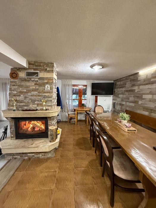 Дава се под наем Къща в с. Вихрен, Област Благоевград - 130 кв.м за 169.32 € - Снимка #6