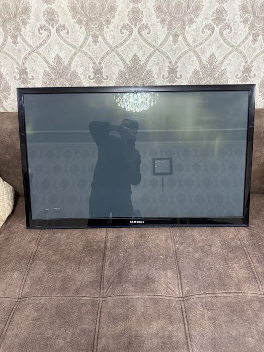 Продам телевизор Самсунг