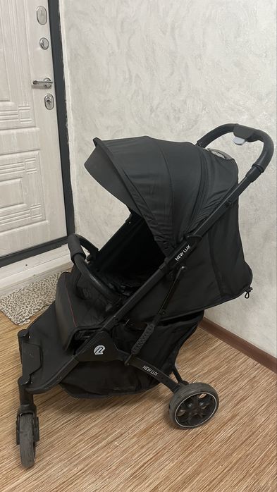 Продам коляску зима-лето