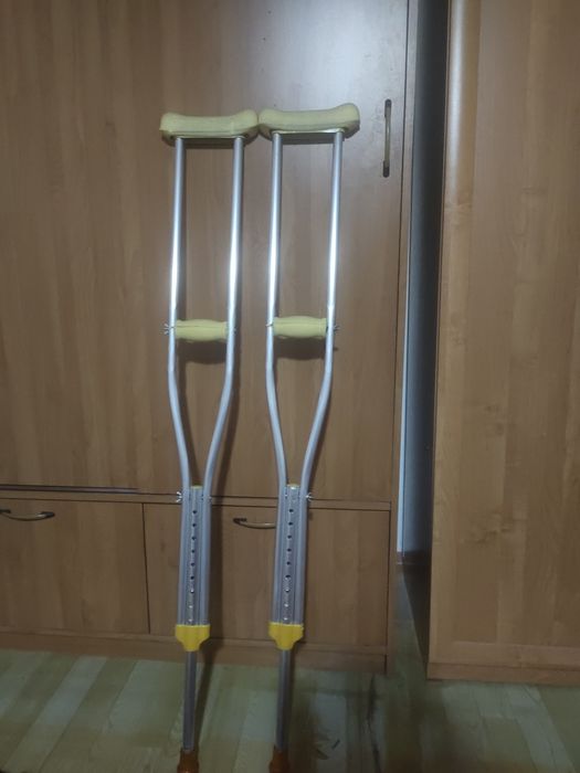 Костыли. Кому нужны костыли?