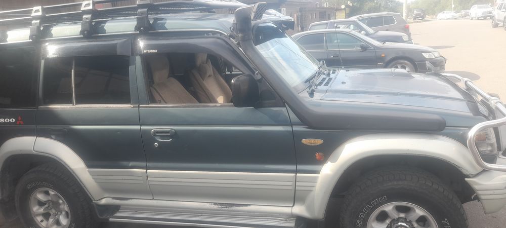 Продам мицубиси паджеро2 1995 об 2.8