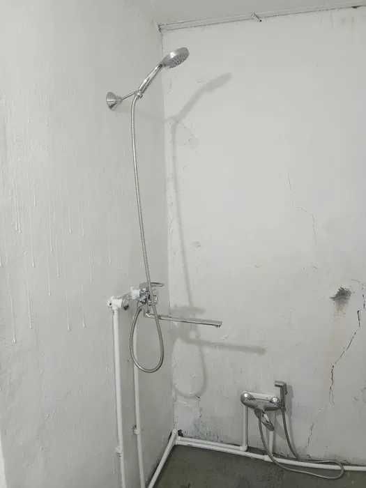 Ippadrom bozor yonidan Ijaraga uy beriladi Narxi telefonda kelishiladi