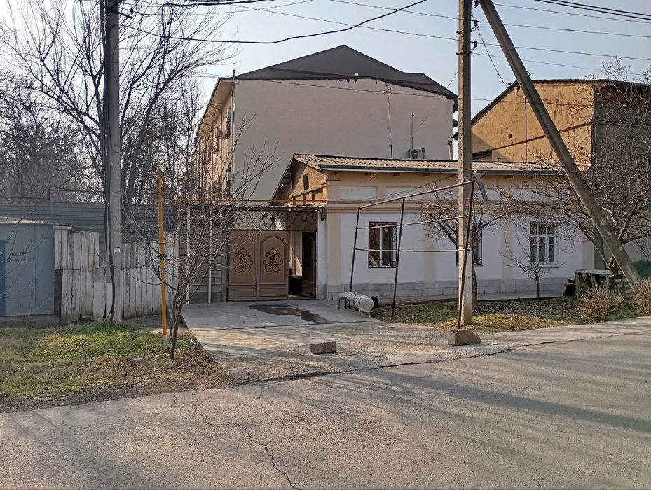 Участка сотилади. Яккасарой тумани Жамбил куча