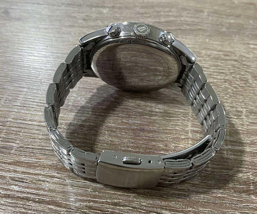 Часовник Festina Classic 20285