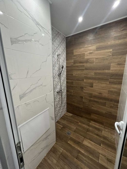 Дава се под наем Тристаен апартамент в Пловдив, Тракия - 94 кв.м за 348.84 € - Снимка #11