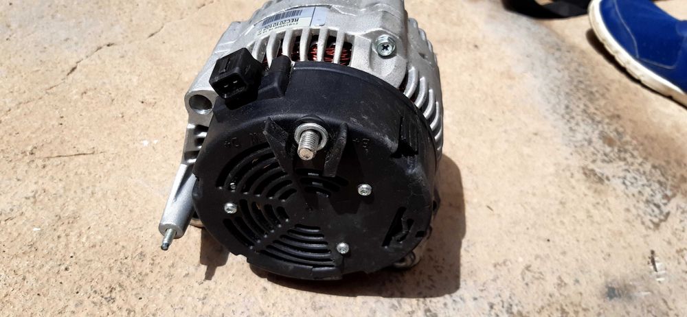 Генератор, алтернадор