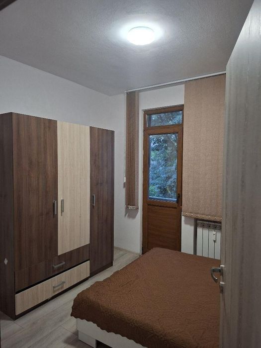Тристаен апартамент под наем в ж.к. Редута, 2229358