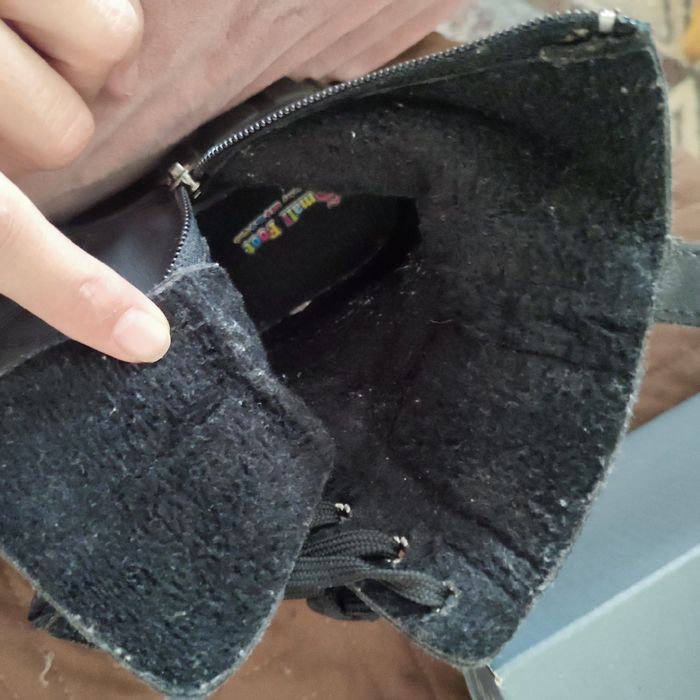 Детски.      боти.