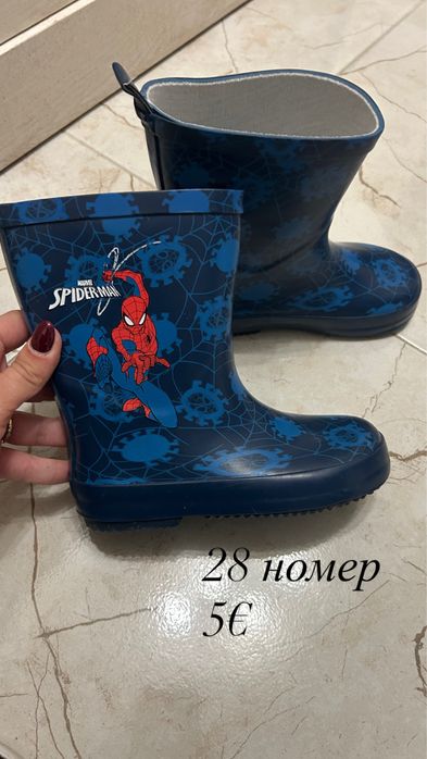 Детски обувки нови и използввни