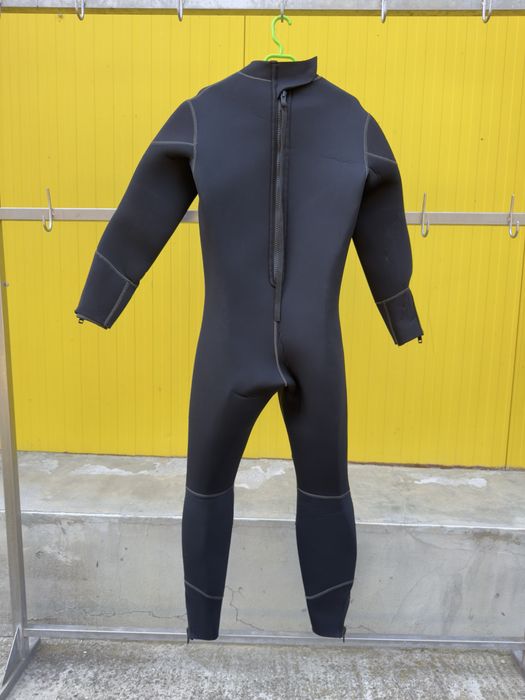 Costum Scafandru Neopren 5mm Sopras Sub - Mărimea M (SH in Stare Bună)