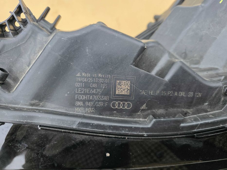 Фар AUDI Q5 SQ5  -Full led  Matrix