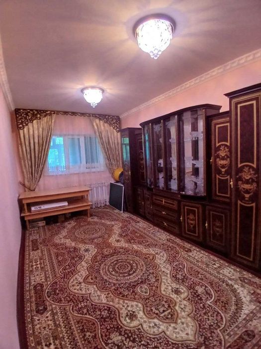 4 xonali uy sotiladi