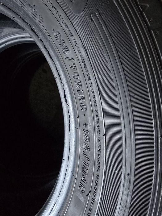 Falken 205/70 R15 C vară
