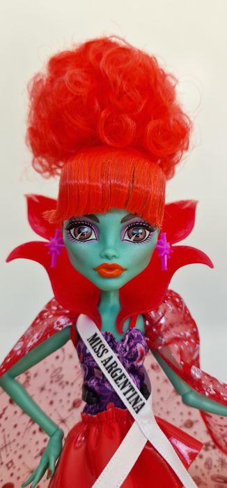 Monster High Beetlejuice Miss Argentina