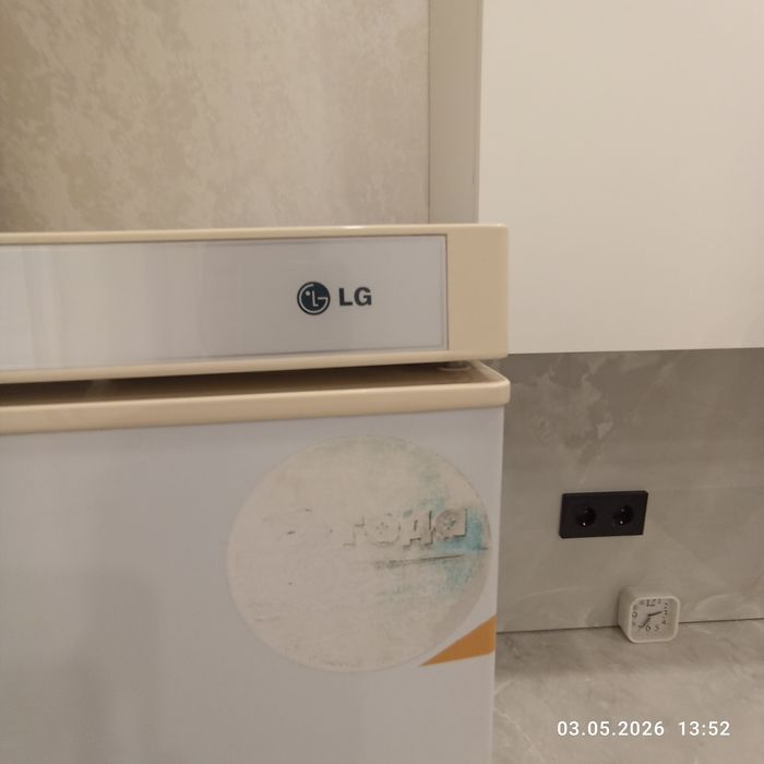 Продам холодильник LG