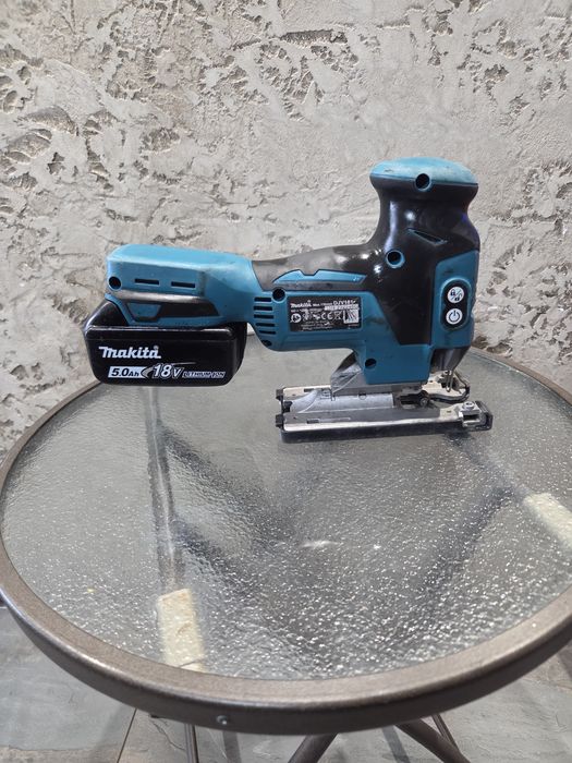 Акумулаторен прободен трион MAKITA DJV181
