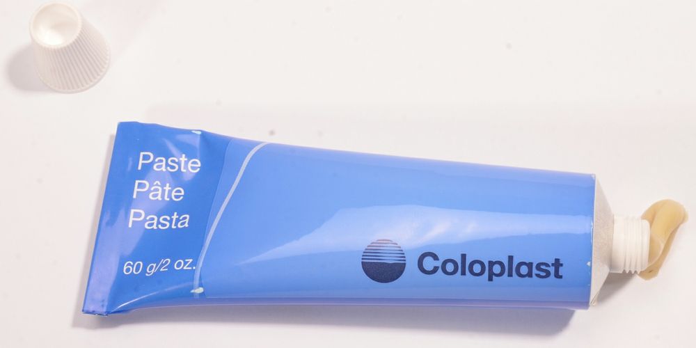Колопласт паста герметик для стомы 60гр/ Coloplast pasta 60gr