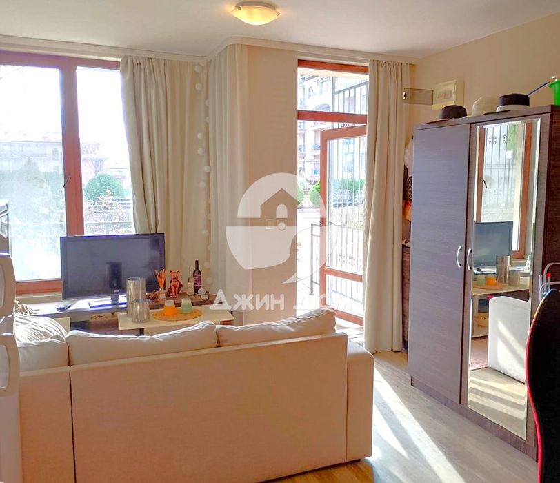 Продава се Едностаен апартамент в Свети Влас - 32 кв.м за 2185 €/кв.м - Снимка #3