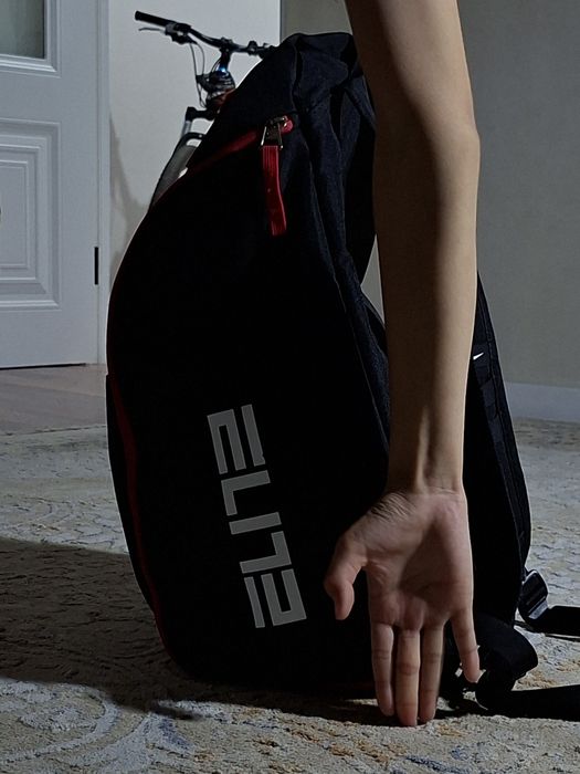 Спортивная сумка Nike Elite