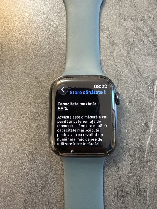 Apple watch 9 series, 45 mm aluminium & ceramic case