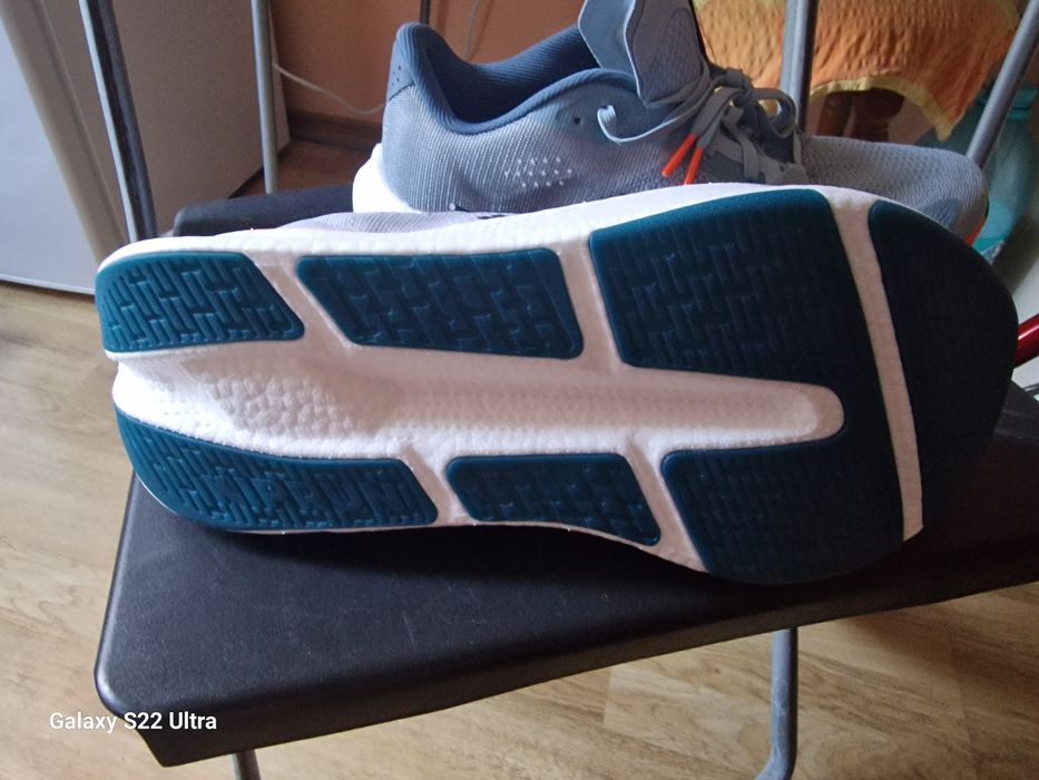 Adidasi  Alergare Kiprun Kipride Mărimea 43 NOI în cutie (Model Fastech)