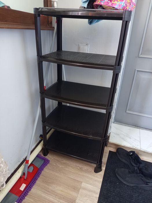 Продал сушилку и полку под обуви