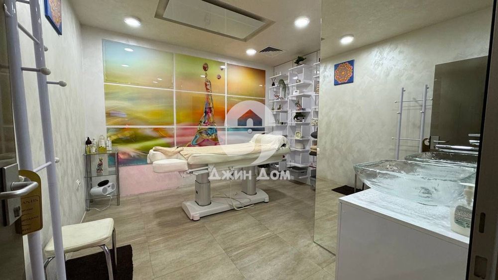 Продава се Многостаен апартамент в Бургас, Сарафово - 1000 кв.м за 964 €/кв.м - Снимка #5