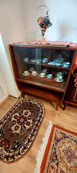 Mobilier retro preț per bucată