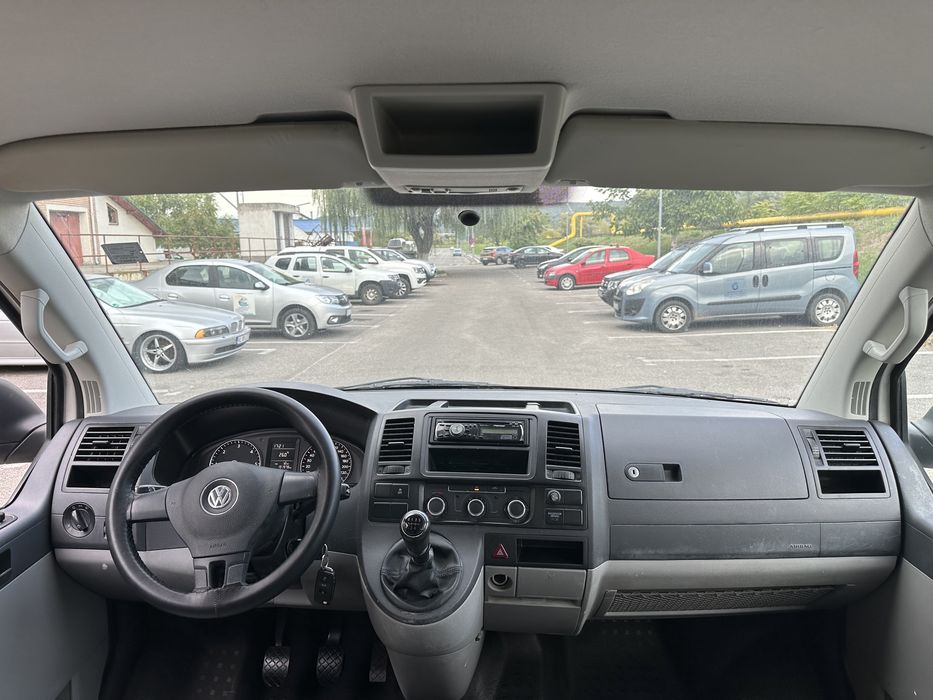 VW Transporter T5 2.0 Tdi Euro 5 cu 6 Locuri si Marfa