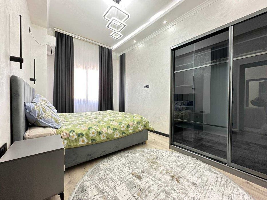 Сдаю светлую 2х ком кв-ру 7/8 на Жк Gardens Residence Ташкент сити А1