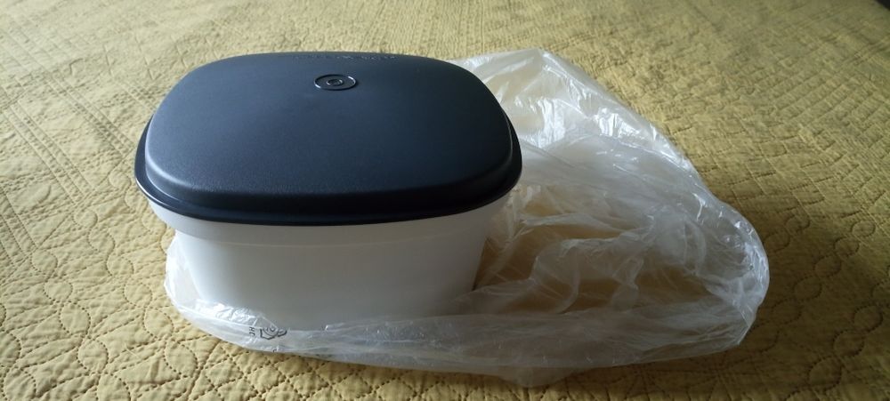 Tupperware съдове