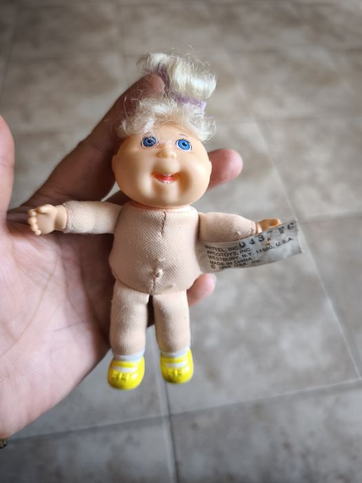 Аnne Gedis, Care Bear, squishmallows, cabbage Patch mini dolls