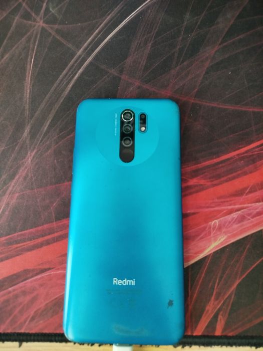 Продаётся смартфон Xiaomi Redmy 9