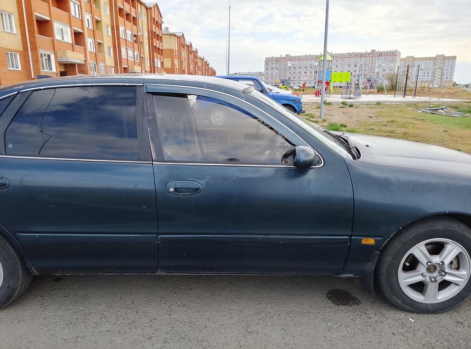 Тойота Авалон продаю