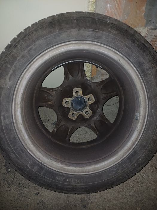 205/55R16 Good Year гуми с джанти